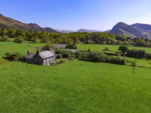 4 bedroom property near Tywyn, North Wales