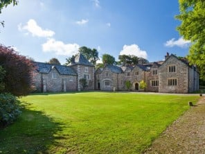6 bedroom property near Devon, Devon