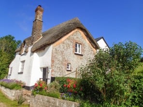 4 bedroom property near Crediton, Devon