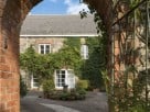 Architect Designed Reverse Level Cottage