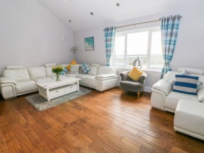 5 bedroom property near Narberth, South Wales