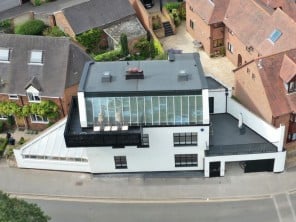 Family Friendly Holiday Home opposite Warwick Castle