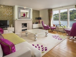 Luxury 2nd Floor Apartment with Dart River Views