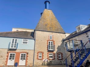 4 bedroom property near WEYMOUTH, Dorset