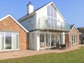 4 bedroom property near Thurlestone, Devon