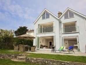 4 bedroom property near Salcombe, Devon