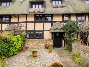 2 bedroom property near Broadway, Gloucestershire