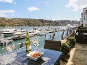 2 bedroom property near Dartmouth, Devon