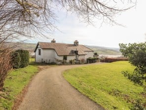 4 bedroom property near Conwy, North Wales