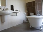 Freestanding baths