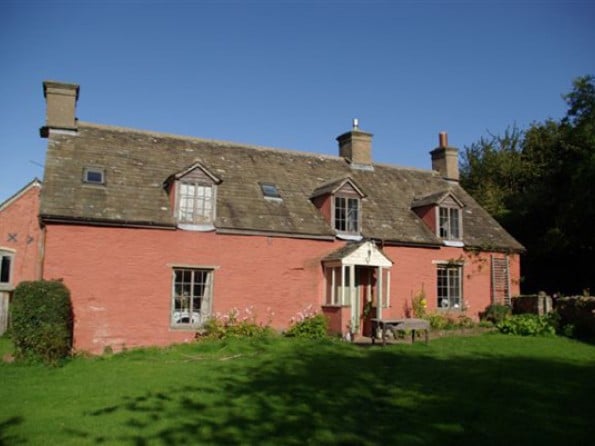 Dukes Farm exterior
