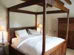 Four poster