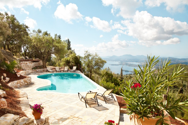 Sea view villa in Corfu