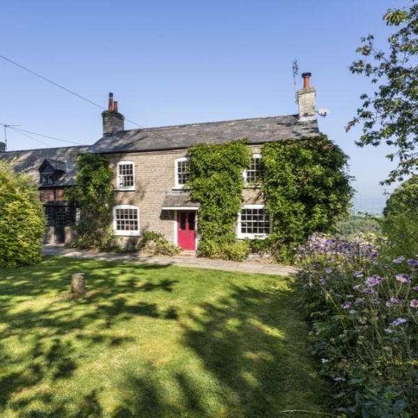 Pet friendly farmhouse on the Herefordshire / Wales border
